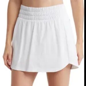 Zella White Skort size Large